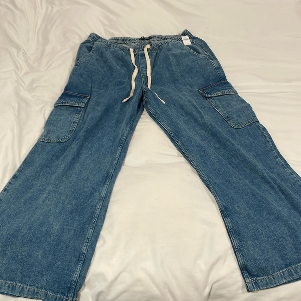 GAP women’s wide leg jeans